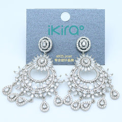ikira_jewelry_earrings_Regal Bloom Earrings_3
