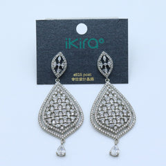 ikira_jewelry_earrings_leaf_shaped_silver_openwork_drop_earrings_silver_2