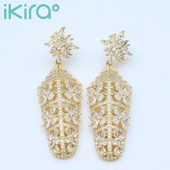 ikira_jewelry_earrings_pyramid_blossom_earrings_gold_1