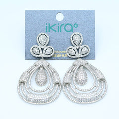 ikira_jewelry_earrings_silver_clover_teardrop_earrings_silver_2