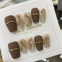 فن الأظافر غير اللامع