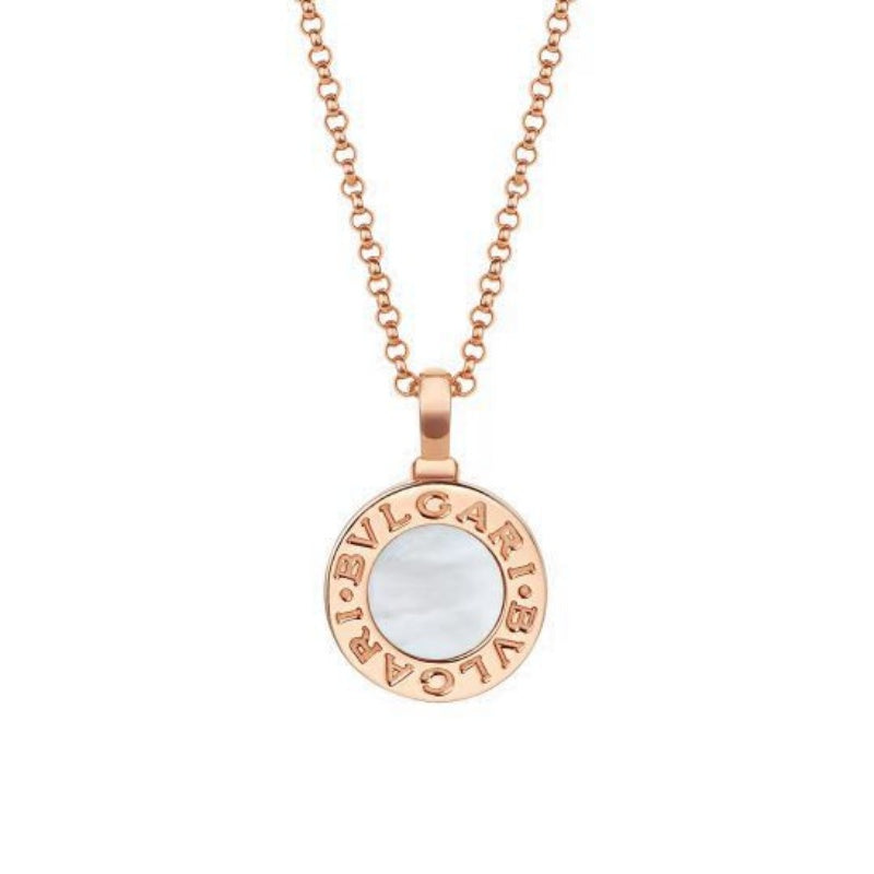 Fan shaped skirt necklace