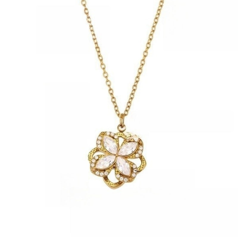 Elegant Flower - Shaped Zircon Necklace