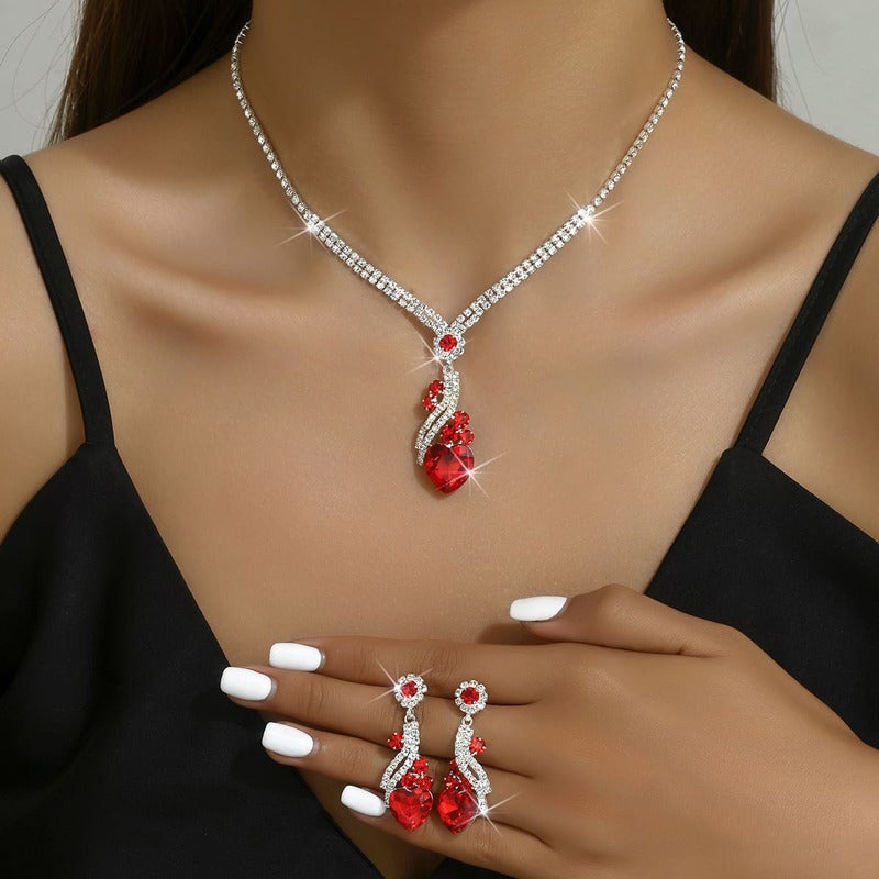 Love Water Drop Pendant Claw Chain Jewelry Set