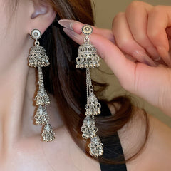 ikira_Jewelry_Earrings_Metallic wind chime tassel earrings_Silver bell