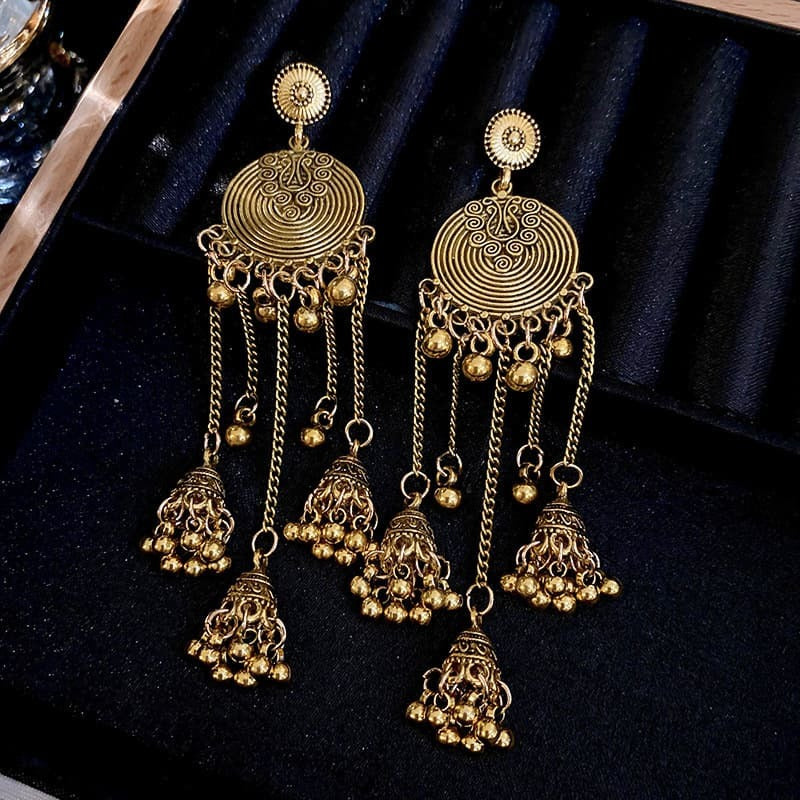 ikira_Jewelry_Earrings_Metallic wind chime tassel earrings_Golden Harmony