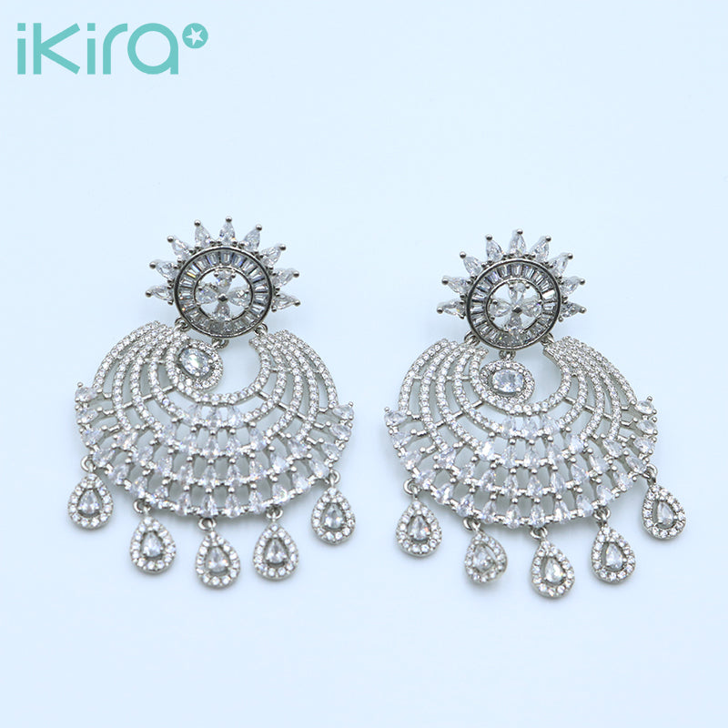 ikira_jewelry_earrings_Regal Bloom Earrings