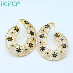 ikira_jewelry_earrings_black_and_gold_wing_stud_earrings_black_1