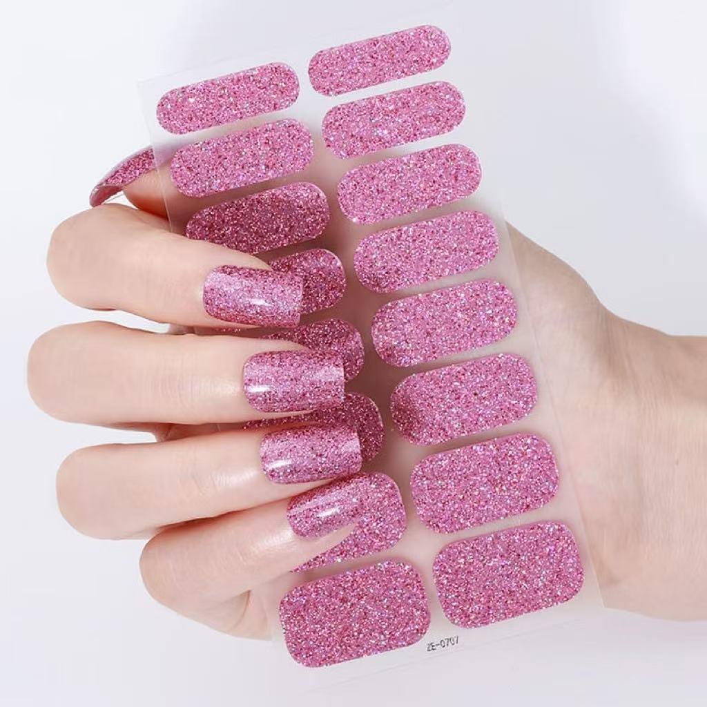 Oil film glitter green nail art